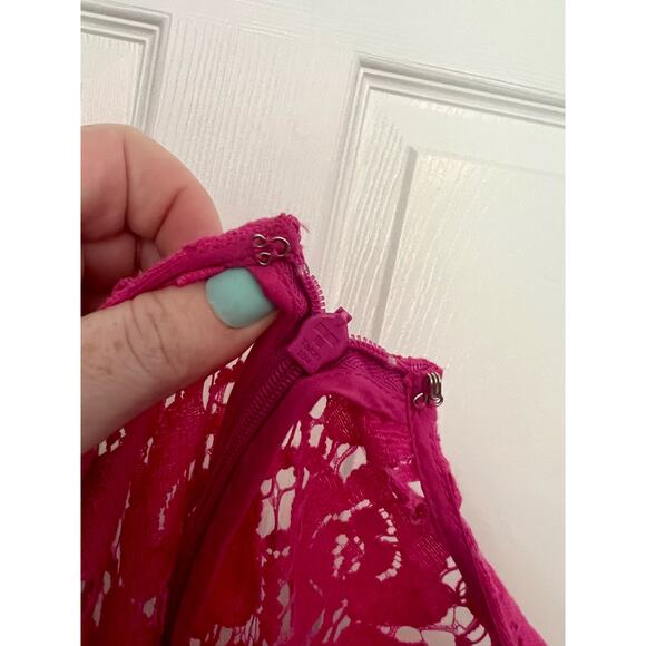 Pink Lace Floral Dress With Removable Layer Size Small - Picture 8 of 10